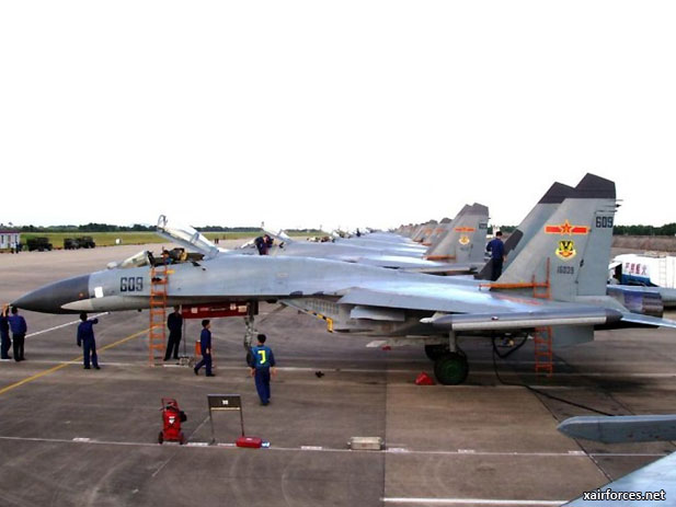 Chinese-Air-Force-%28PLAAF%29-J-11B-%28Sukhoi-Su-35%29_201212.jpg