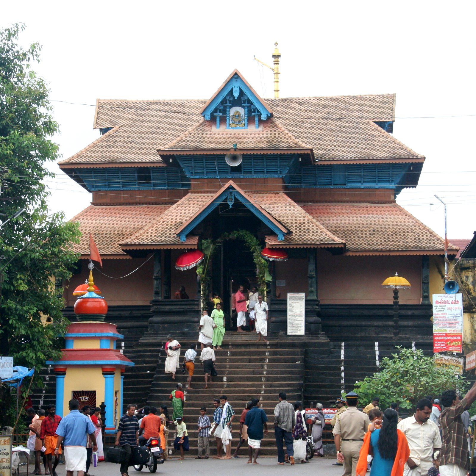 Aranmula_Temple.JPG