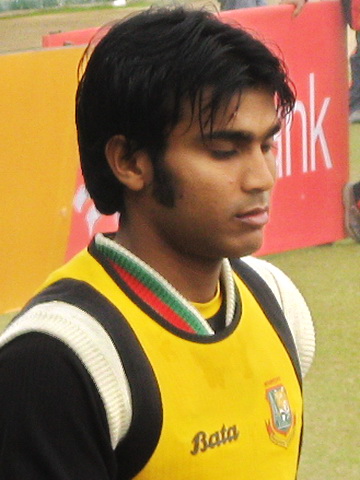 Junaid_Siddique_training%2C_23_January%2C_2009%2C_Dhaka_SBNS.jpg