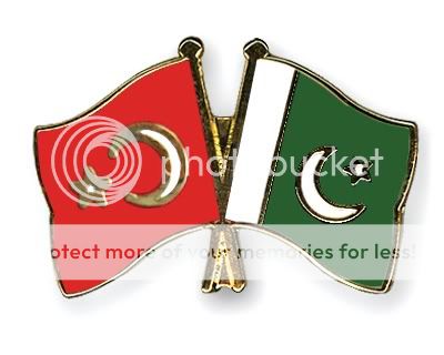 Flag-Pins-Turkey-Pakistan.jpg