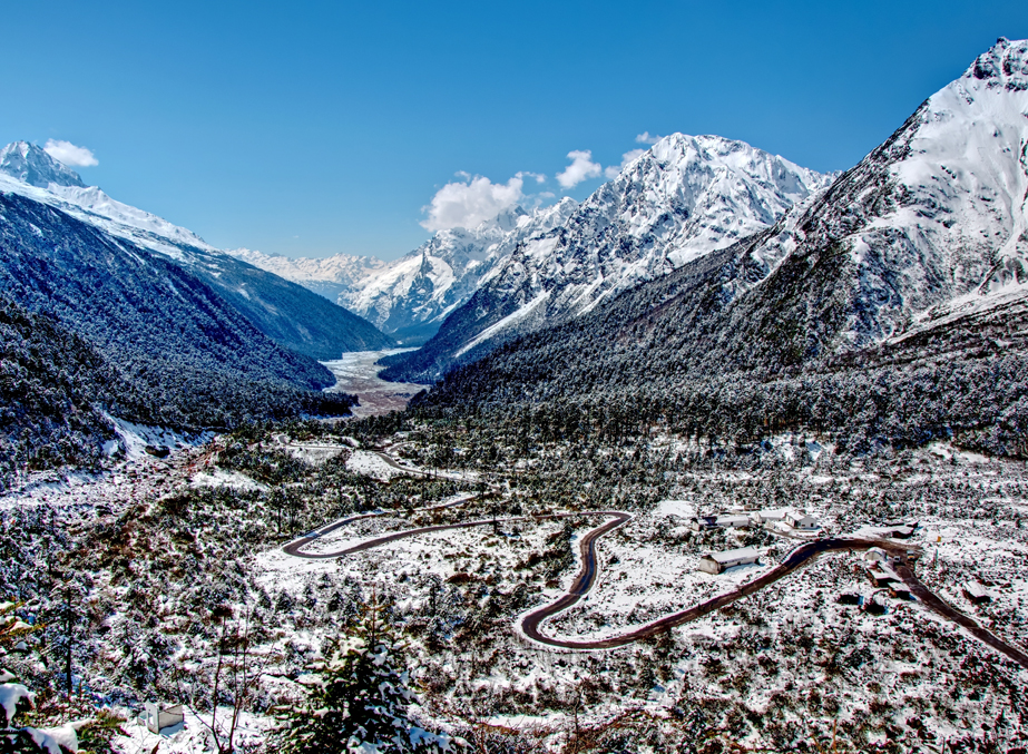 yumthang-valley.jpg