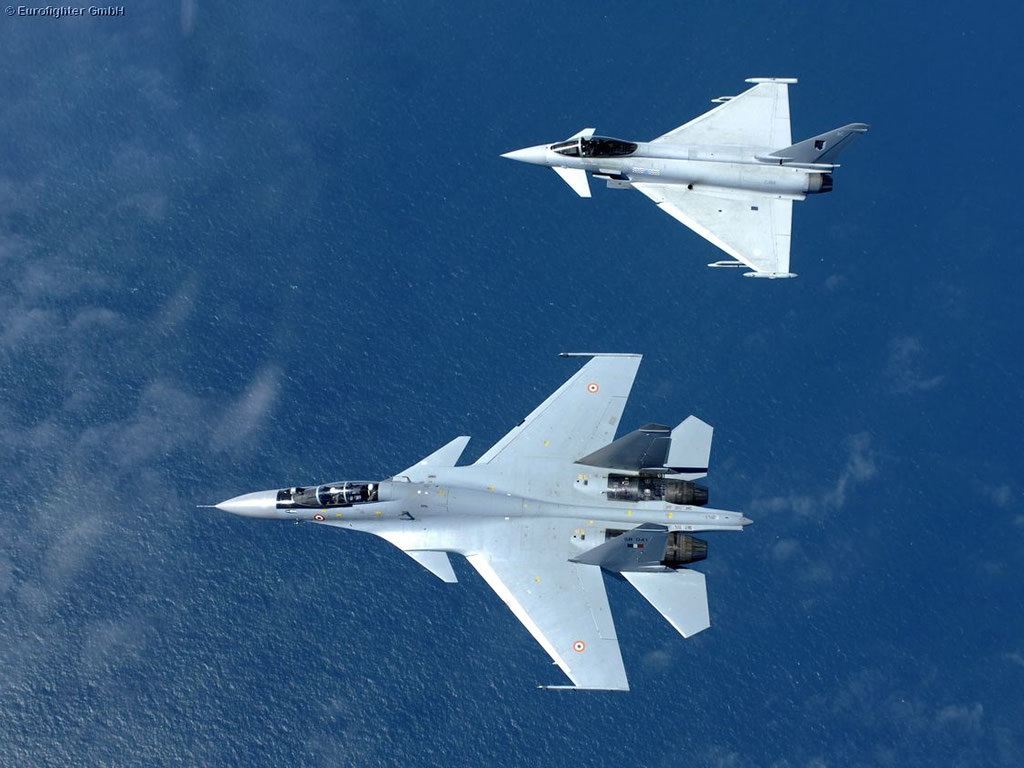 air_su-30mki_eurofighter_top_id-2007_lg.jpg