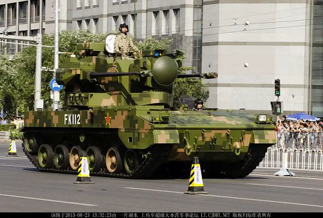 PGZ-07_twin_35mm_self-propelled_anti-aircraft_gun_China_Chinese_army_PLA_defence_industry_military_technology_013.jpg