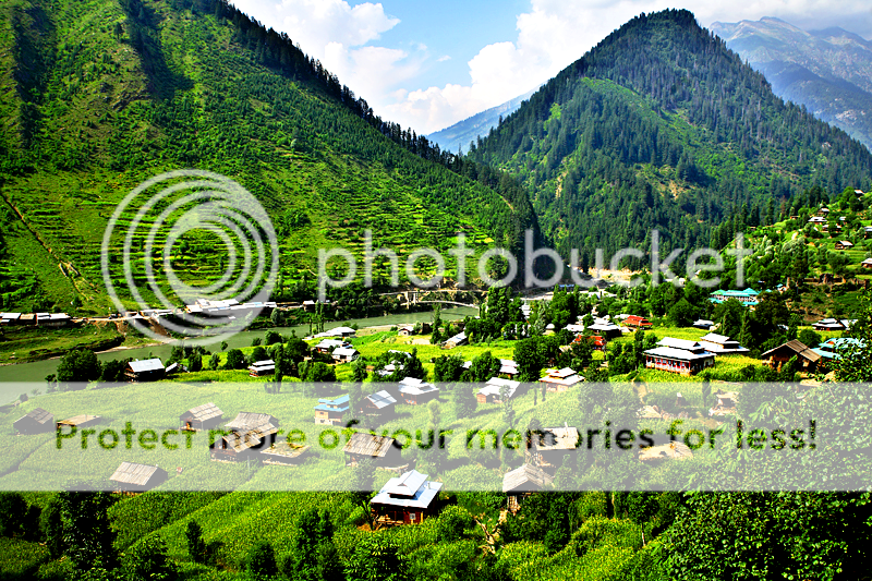 Kel_Valley_3___Pakistan_by_Karakoru.png