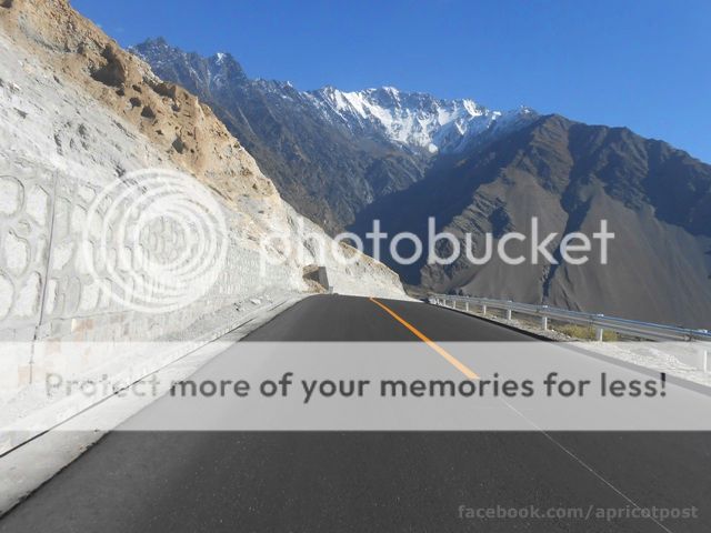 karakoram-highway-pakistan-kkh-silk-route-201341_zps0688cfce.jpg