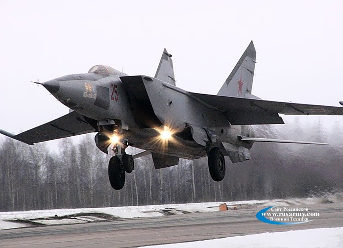 mig-25r%20002.jpg