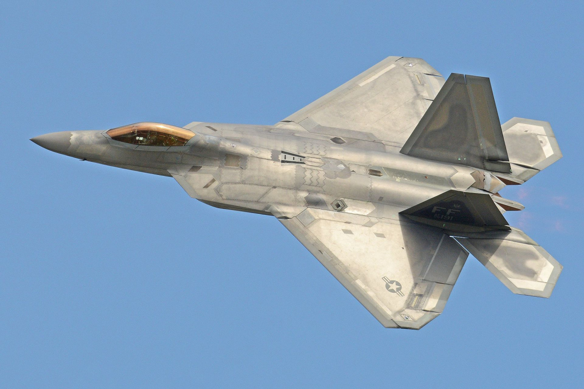 lockheed_martin_f-22_raptor_09-191_-_ff_27585274634_0.jpg