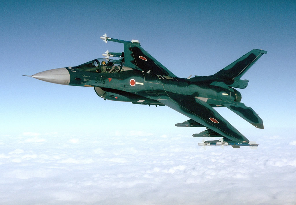 AIR_F-2_Armed_AA-3s_lg.jpg