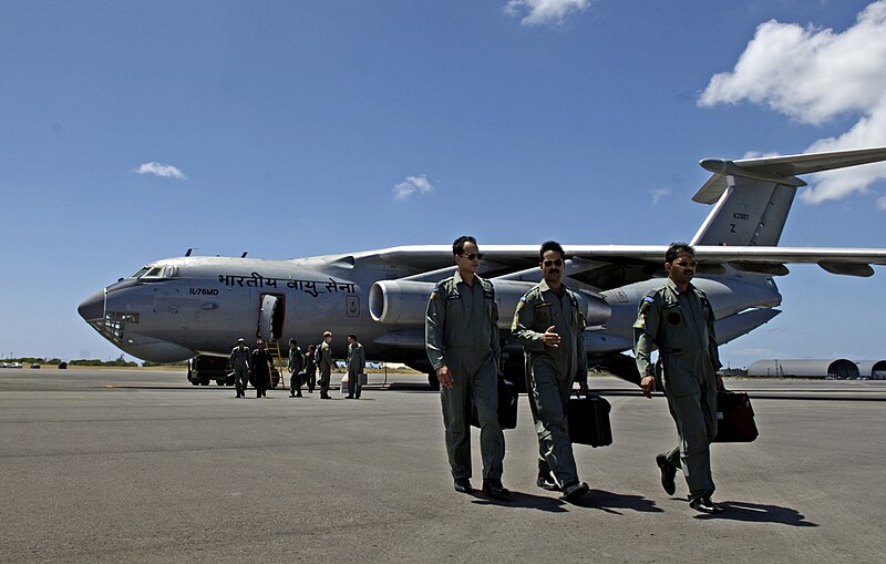 800px-Indian_Air_Force_IL-76.JPG