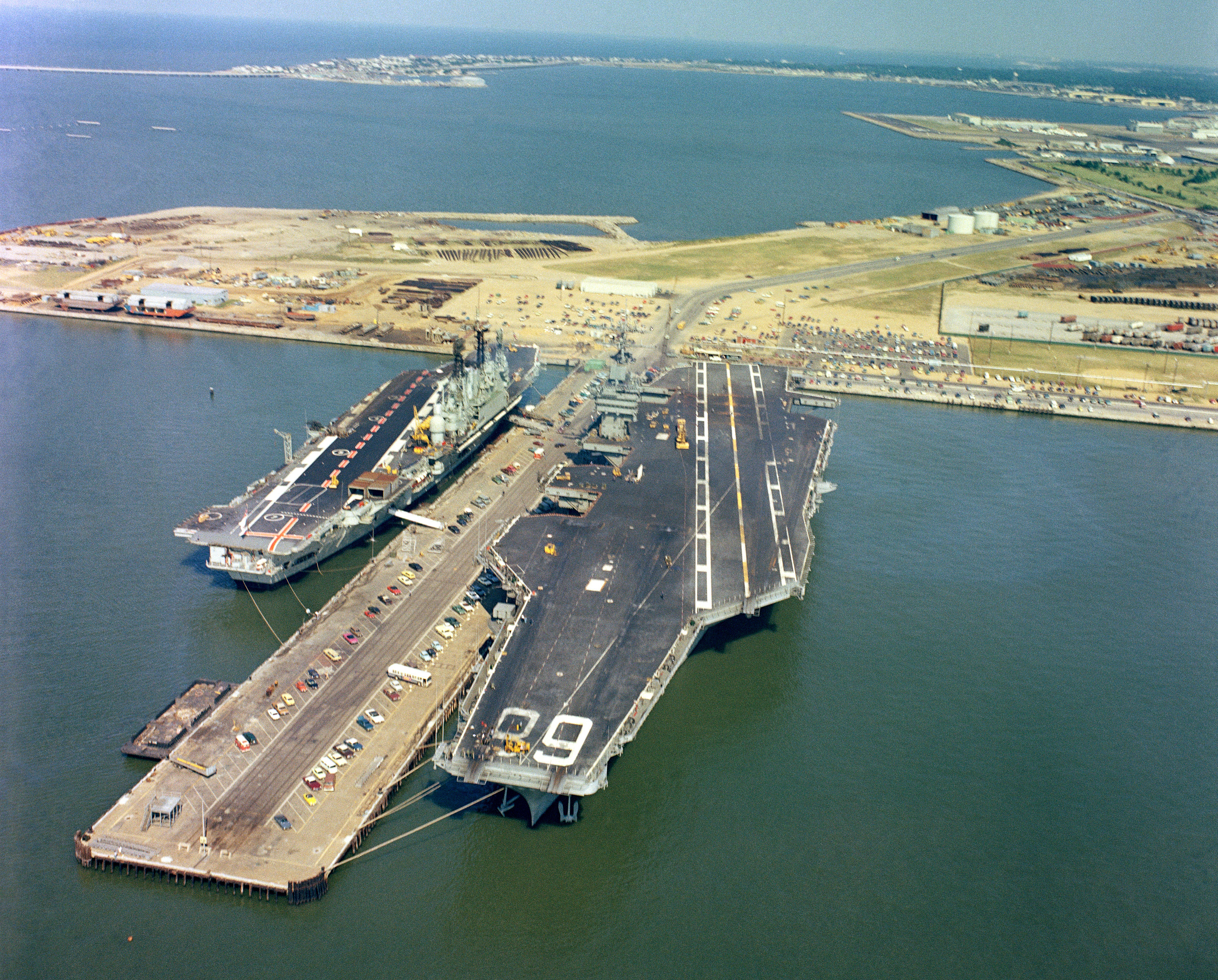 HMS_Ark_Royal_USS_Nimitz_Norfolk1_1978.jpeg