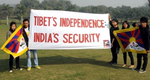 Tibet%20protesters%20Delhi%20AFP,%20600.jpg