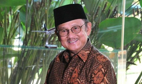 the-third-indonesian-president-bj-habibie-file-photo-_121212204837-833.jpg