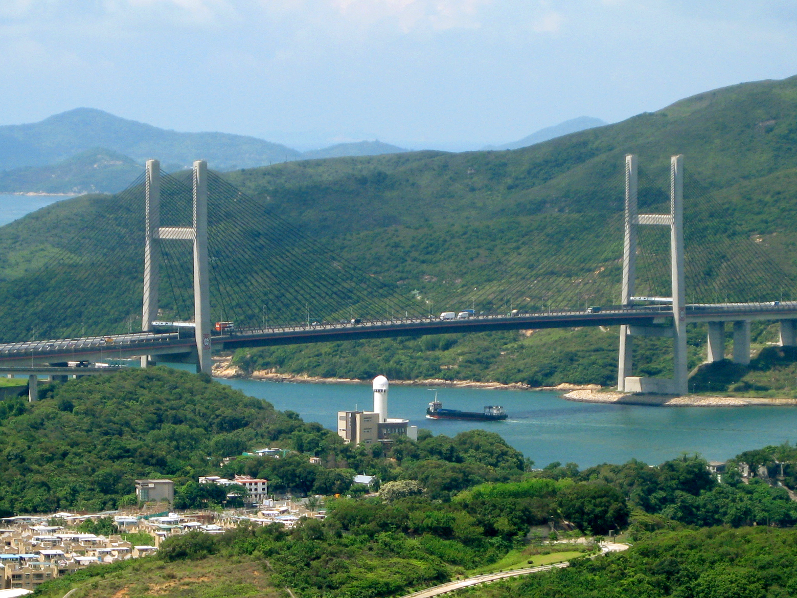 Kap_Shui_Mun_Bridge_from_Sham_Tseng.JPG