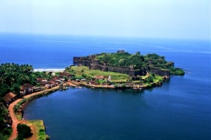 GM_Vijaydurg-Fort-Maharashtra2.jpg