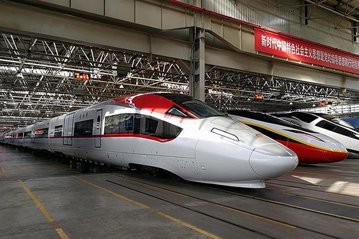 China Launches World's Fastest Cargo Trains 
