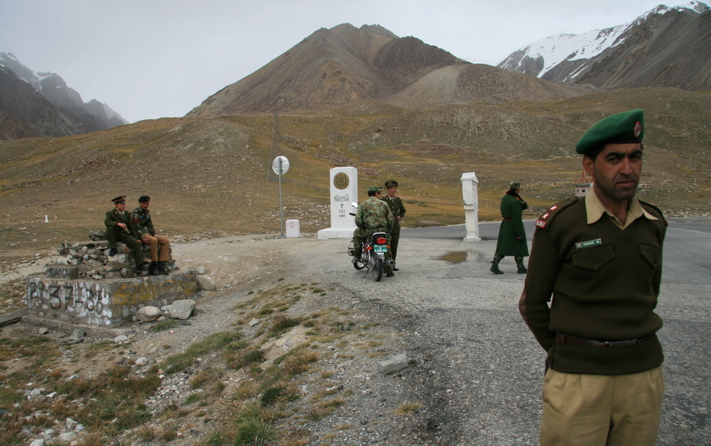 2007_08_21_China_Pakistan_Karakoram_Highway_Khunjerab_Pass_IMG_7322.jpg