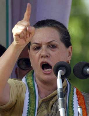 sonia-gandhi203_0.jpg