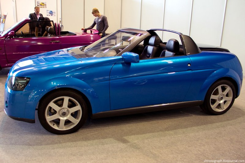 800px-Lada_Roadster.jpg