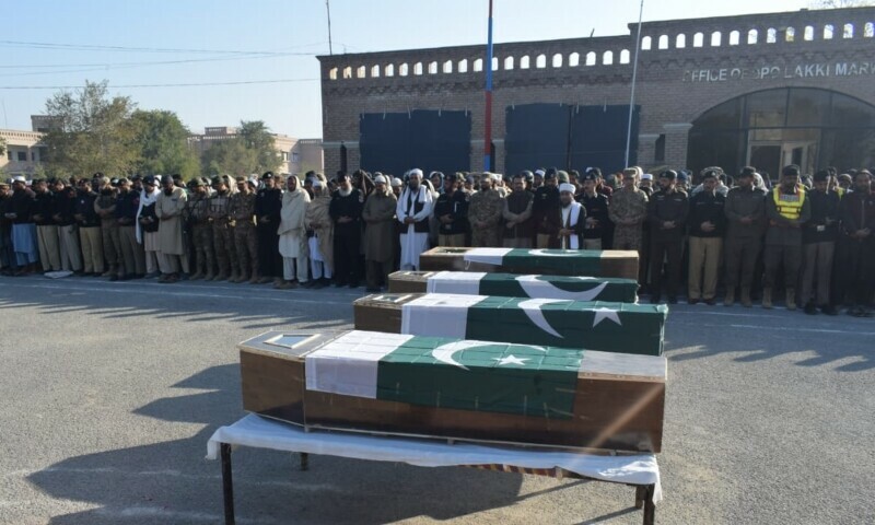 <p>Funeral of the four martyred policemen was held at Lakki police line on Sunday morning. — Photo by author</p>