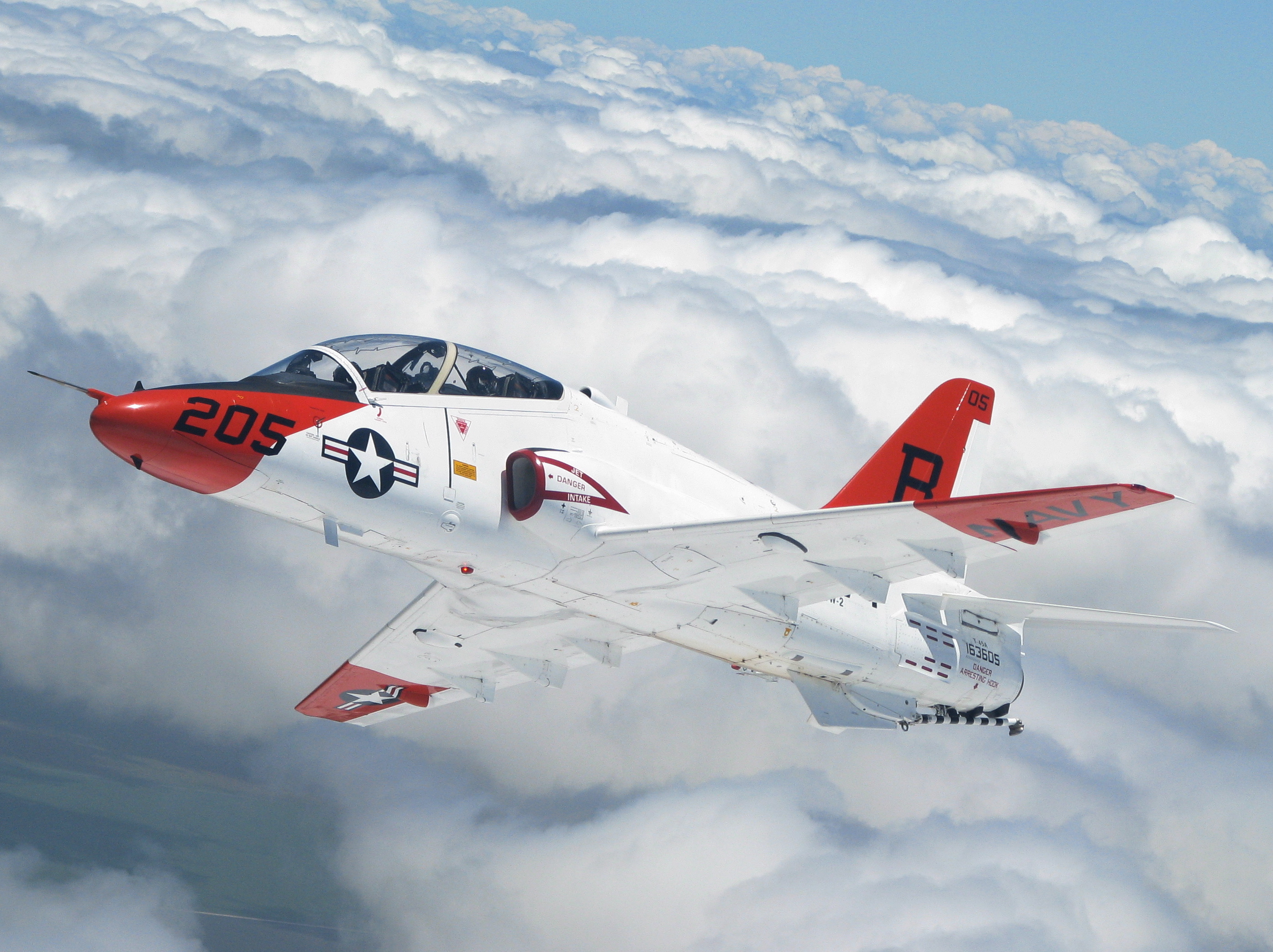 T-45A_Goshawk_03.jpg