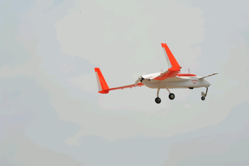 India%2527s+Rustom+MALE+UAV_1.jpg