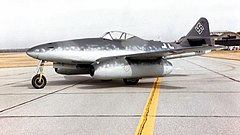 240px-Messerschmitt_Me_262A_at_the_National_Museum_of_the_USAF.jpg