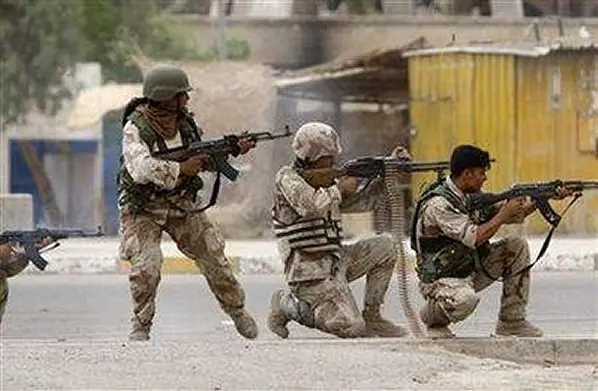 Iraqi_Army_soldiers_Iraq_13_May_2008_news_001.jpg