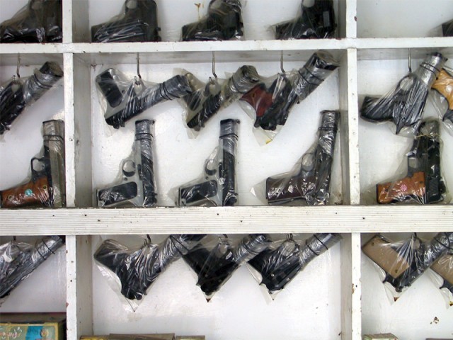 458310-Gun-1351605868-260-640x480.JPG