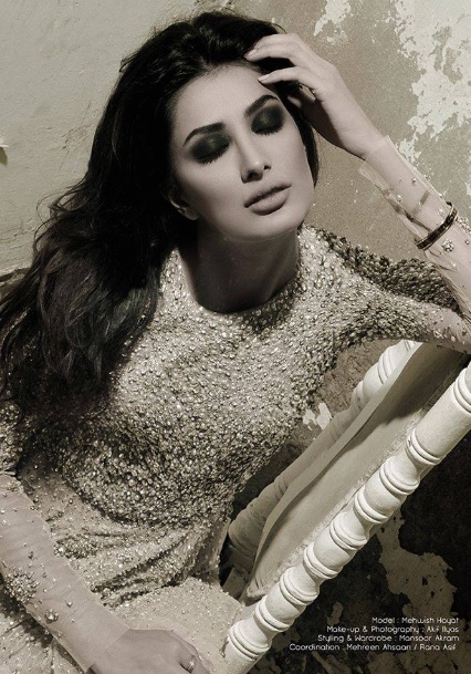 Mehwish-Hayat-FHM-Magazine-Photoshoot-8.jpg