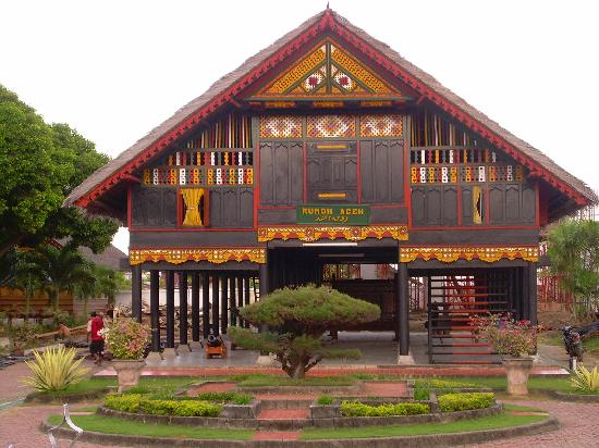 traditional-aceh-house.jpg