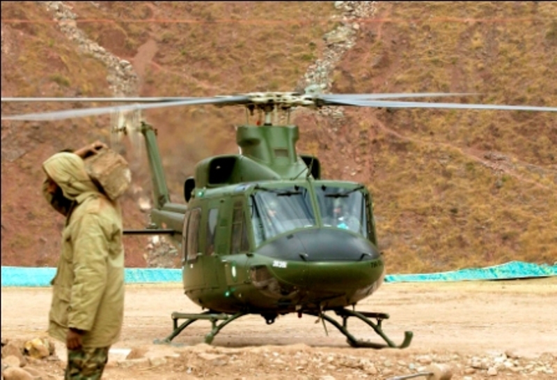 bell214+helicopter.jpg