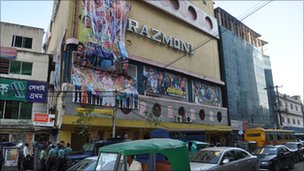 _55834261_bangladeshcinemahall1.jpg