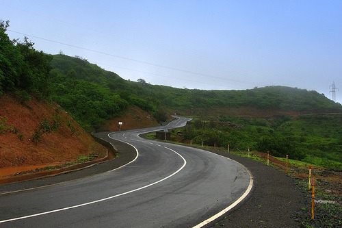 Road-to-Lavasa.jpg
