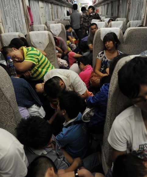 crowded-trains-in-china15-1.jpg