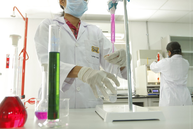 laugfs-lab-1.jpg