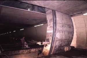 Sonnenbergtunnel-300x200.jpg