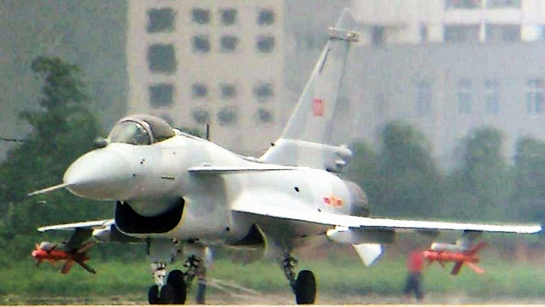 Chengdu-J-10B-Prototype-1031-10S.jpg