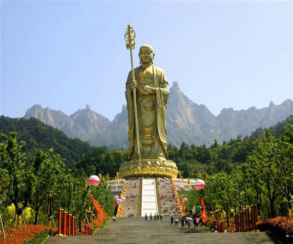 99-dizhang-statue-600.jpg