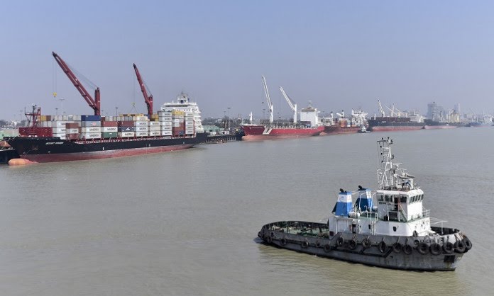 chittagong_port.jpg_2.jpg