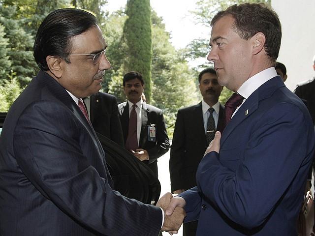 zardari-medvedev-pakistan-russia.jpg