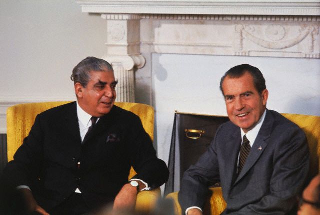 Yahya_and_Nixon.jpg