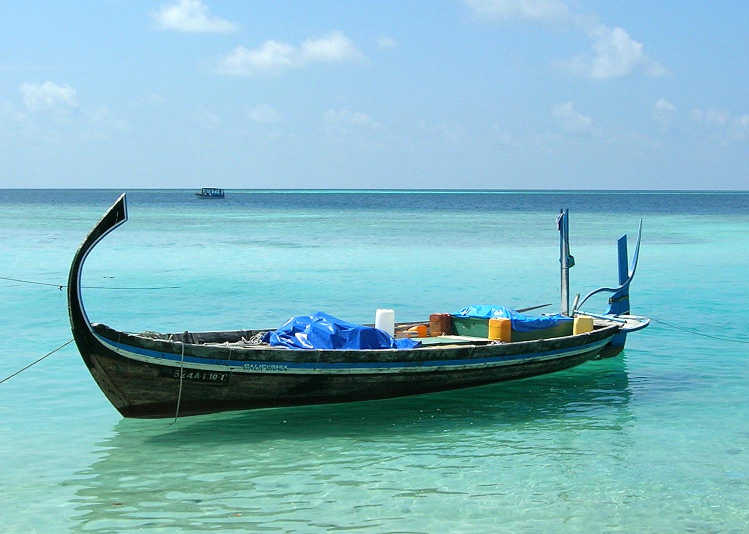 Doni_aux_Maldives_cropped.jpg