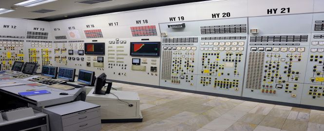 VVER-1000_Reactor_Console.jpg
