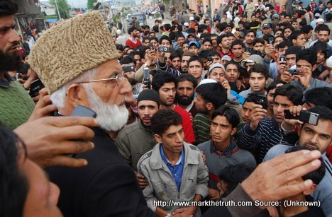 Geelani&