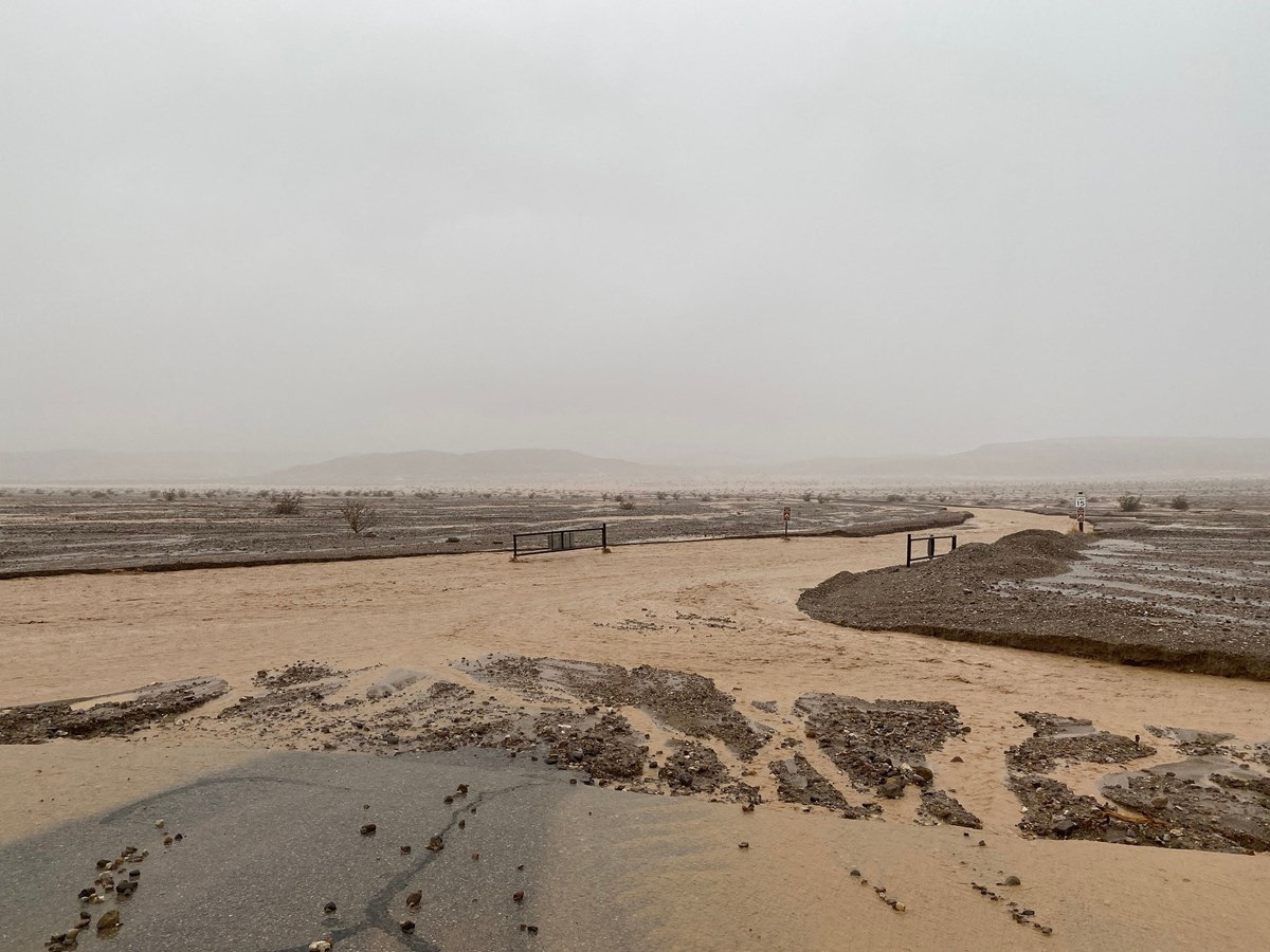 Monsoonal rain in Death Valley National Park, California