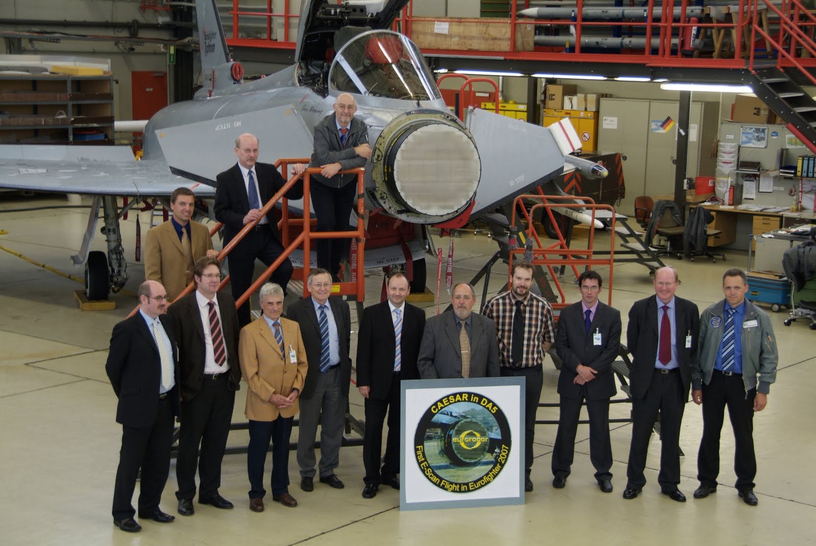 Eurofighter_CAESAR-Radar_Team.jpg