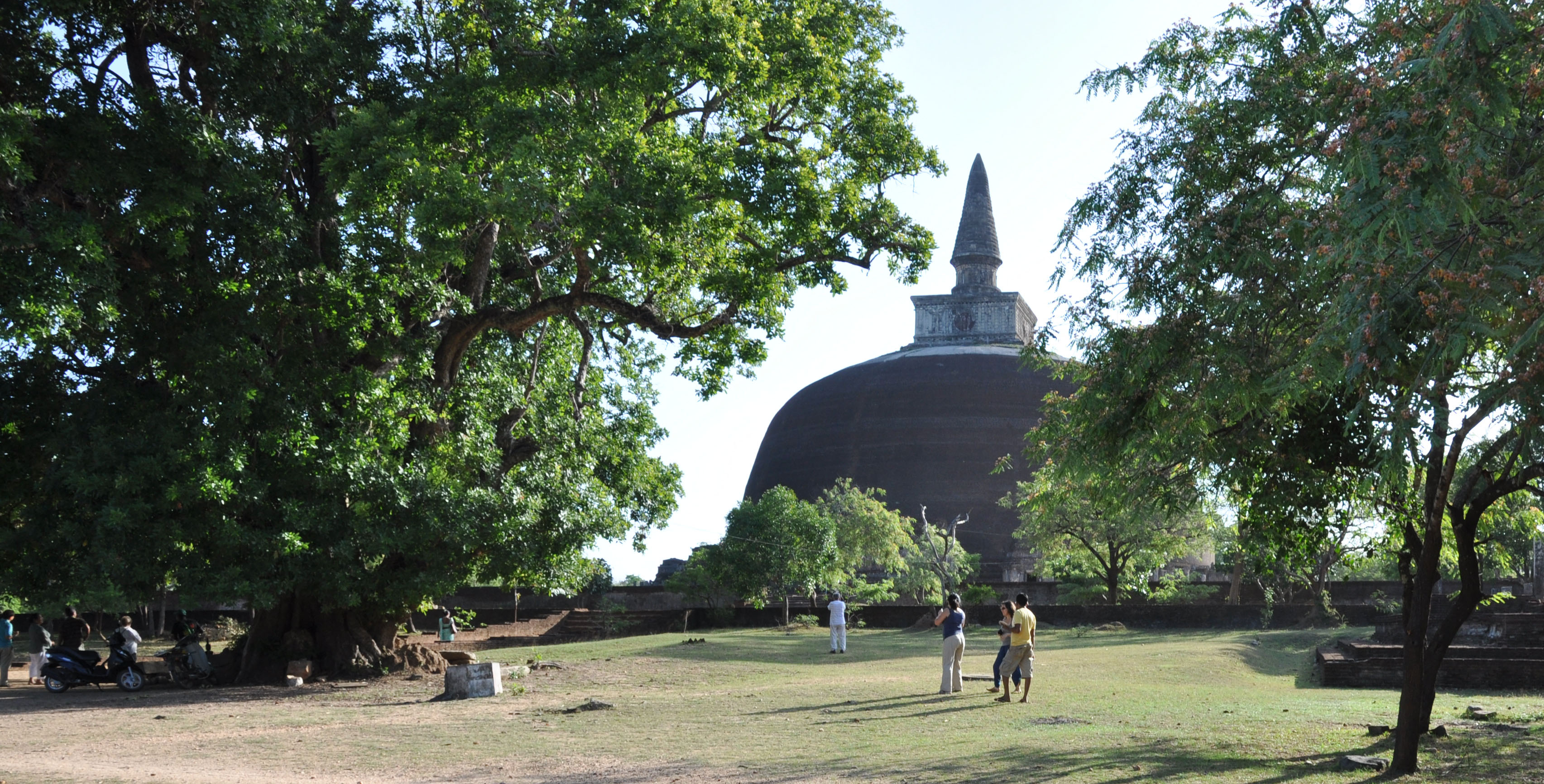 the-stupa-at-polonnaruwa.jpg