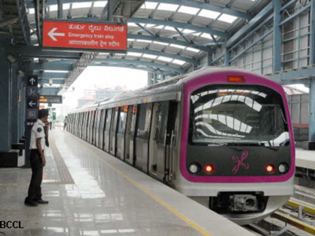 bangalore-metro-rail-trial-run-from-byappanahalli-to-cmh-road.jpg