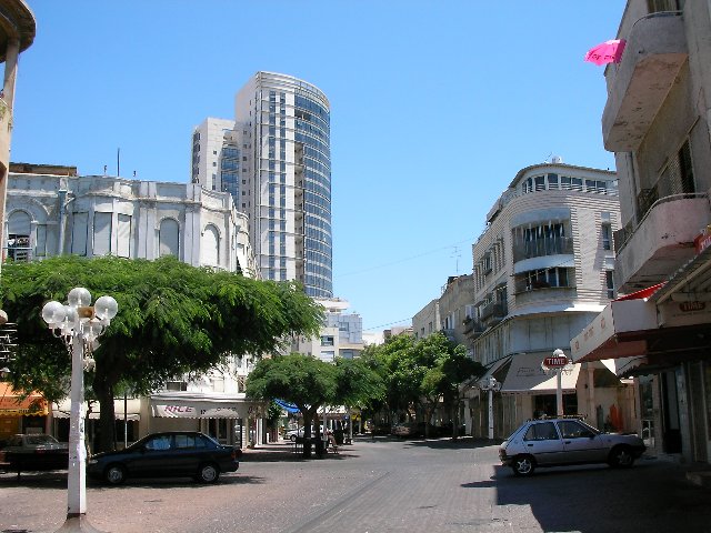 Tel-Aviv-in-Israel_City-view_6095.jpg