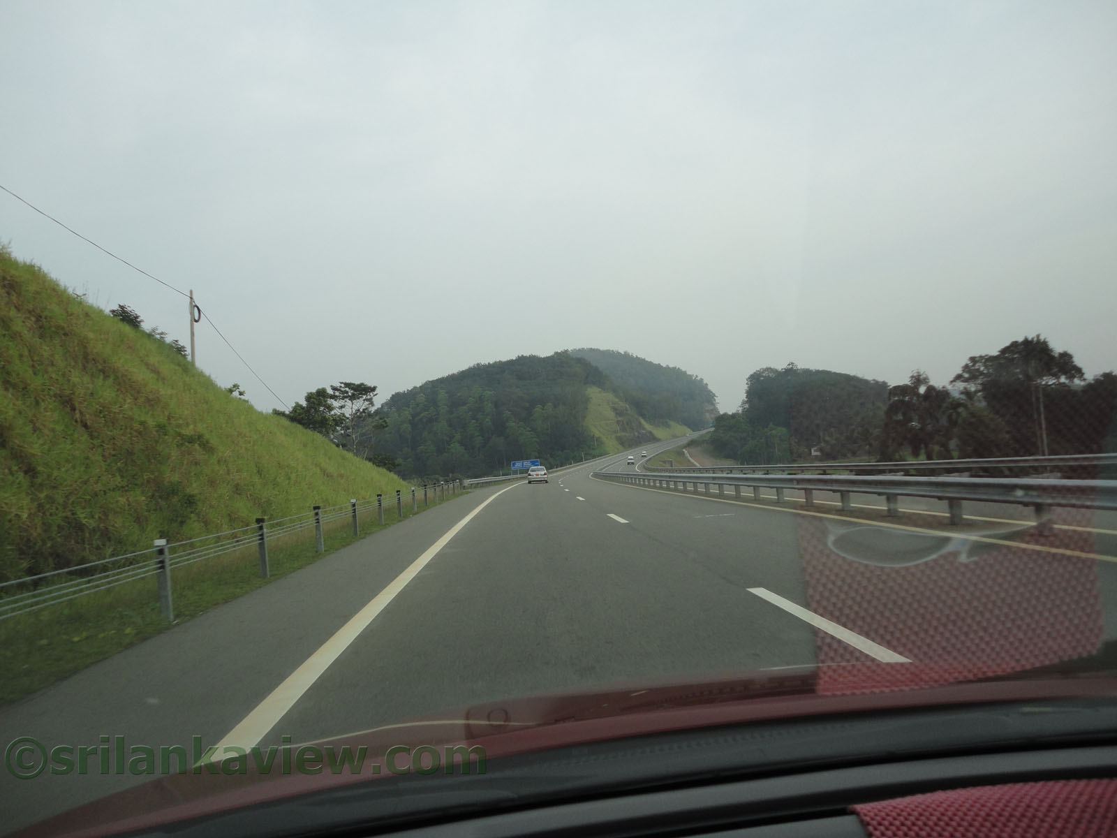 e01%20highway-2.jpg